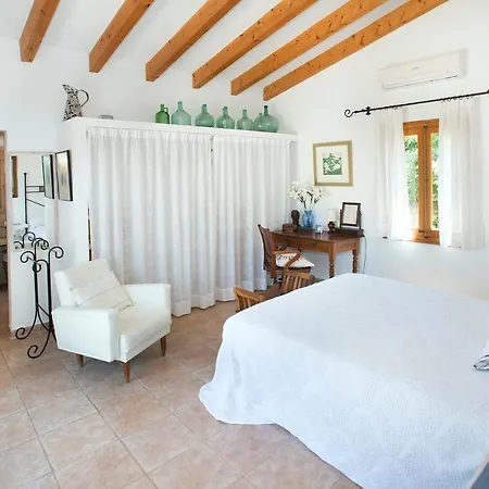 Owl Coloma - Luxury Retreat With Huge Pool Villa Port de Pollenca